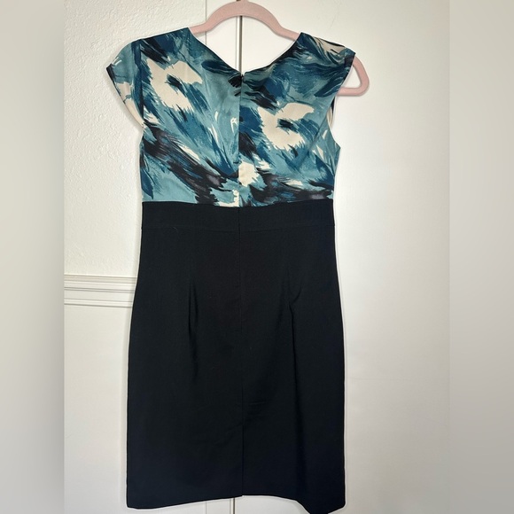 Ann Taylor Blue and White Asymmetrical Sheath Dress size 4P - Picture 2 of 6